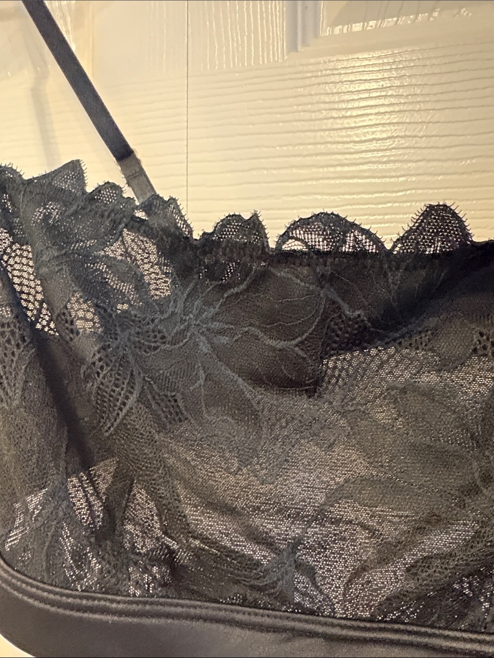 613 Auden Black Lace Bralette with Floral Detail - Picture 3 of 7